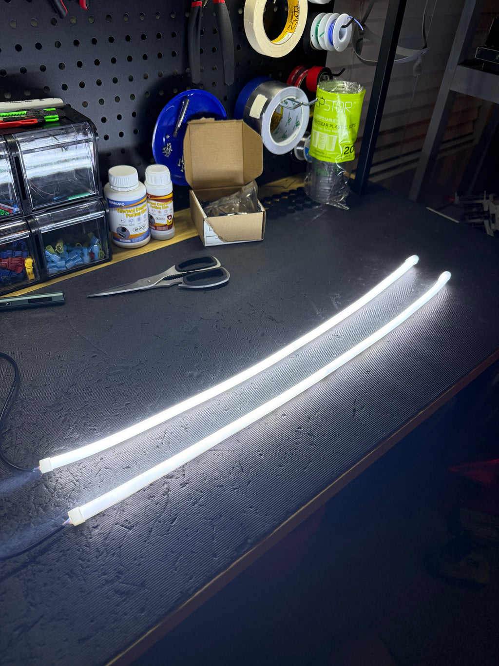 24" LED Sequential Switchback Strips