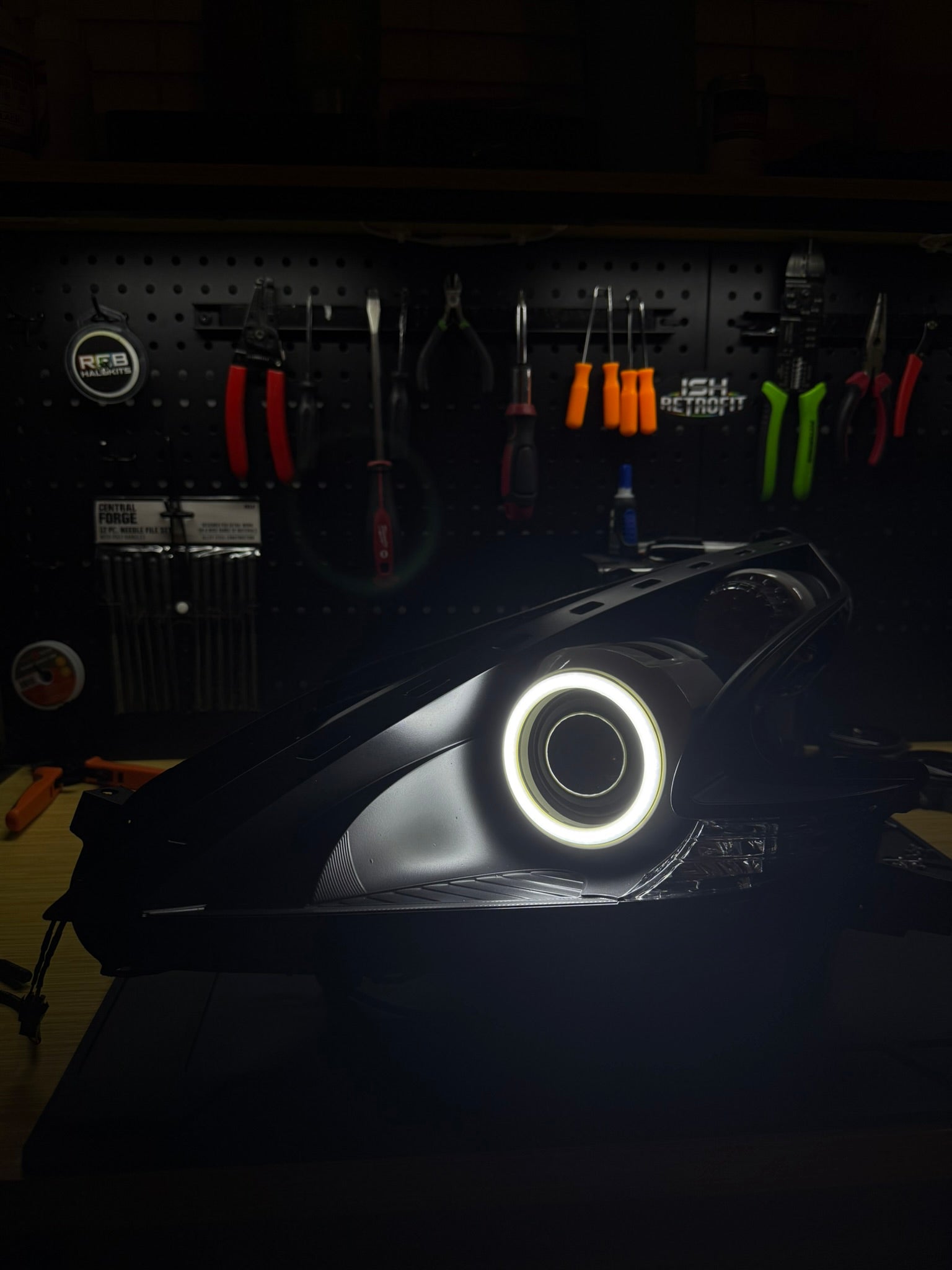 LED Switchback Circle Halos